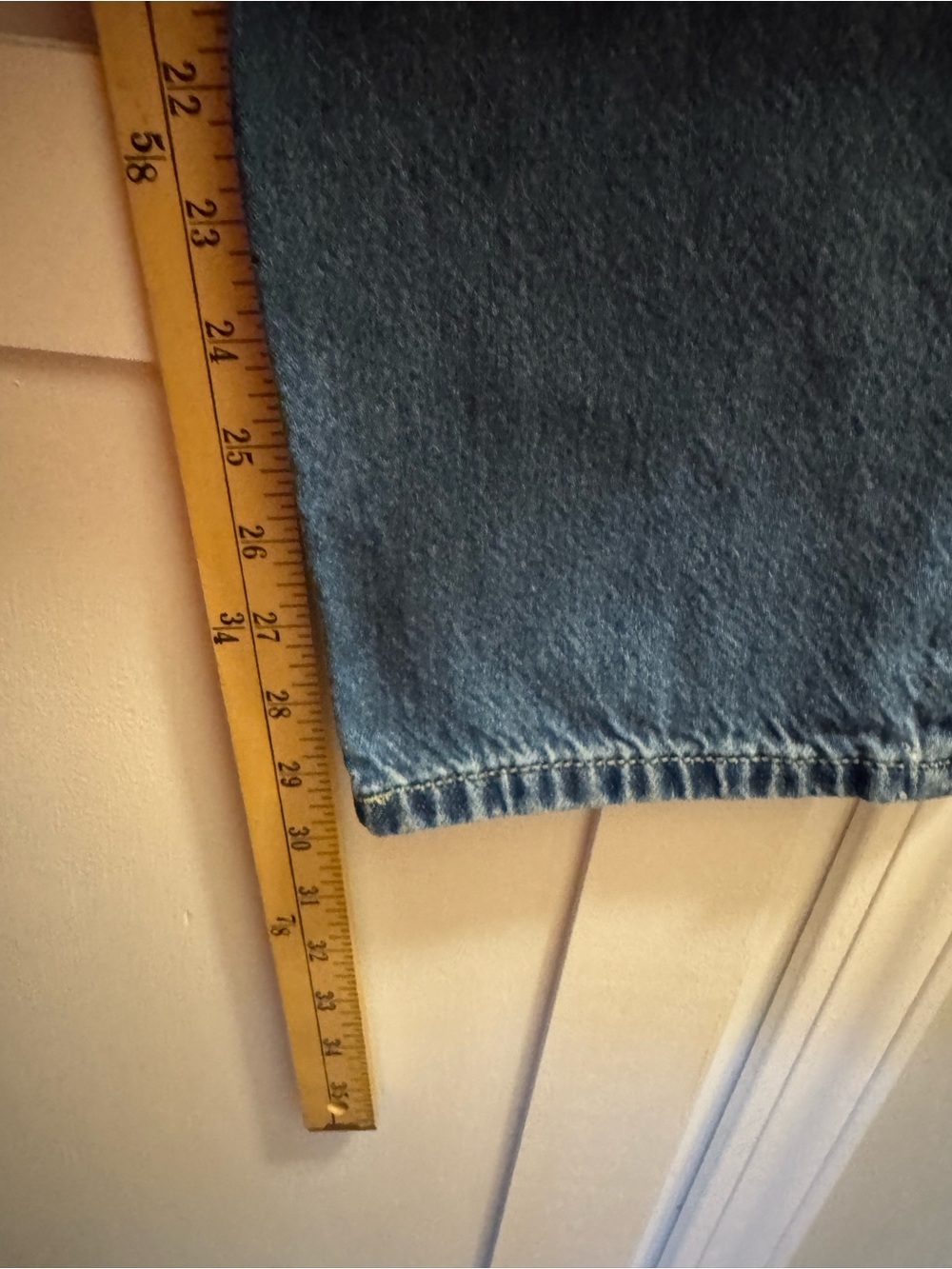 Levi’s Low Pro Straight Jeans Women’s 30 Medium Wash Blue Denim Relaxed Baggy - Picture 6 of 7
